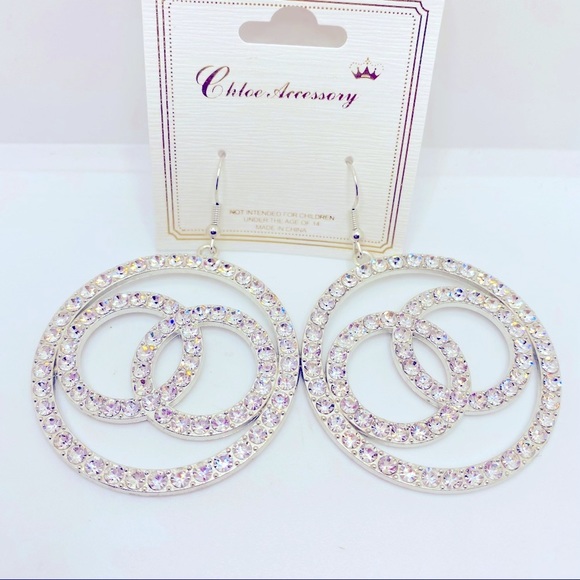 Earrings Crystal Forever Love Circles Silver tone  Pierced Super Brilliant - Picture 8 of 8